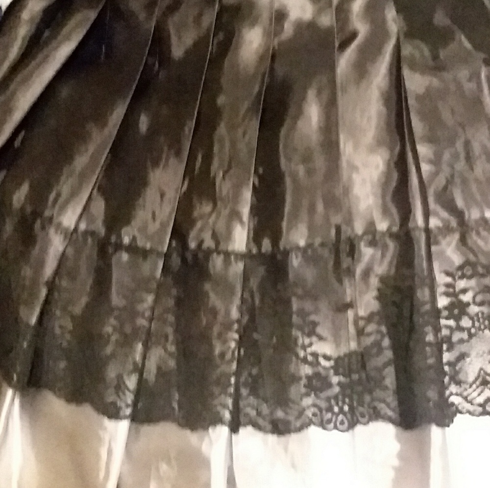Fit and flair black silver grey lace skirt